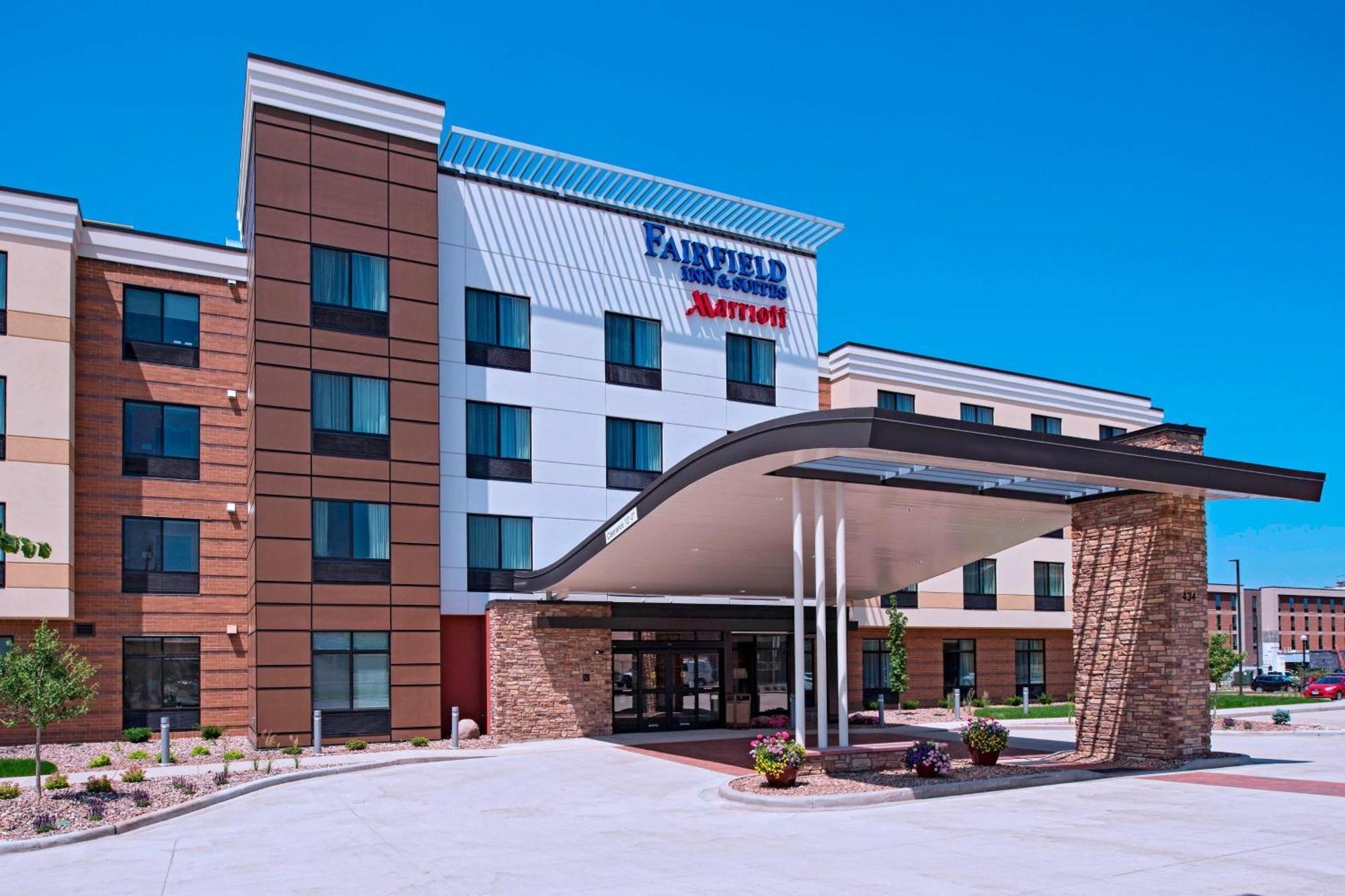 Fairfield Inn & Suites By Marriott La Crosse Downtown Экстерьер фото