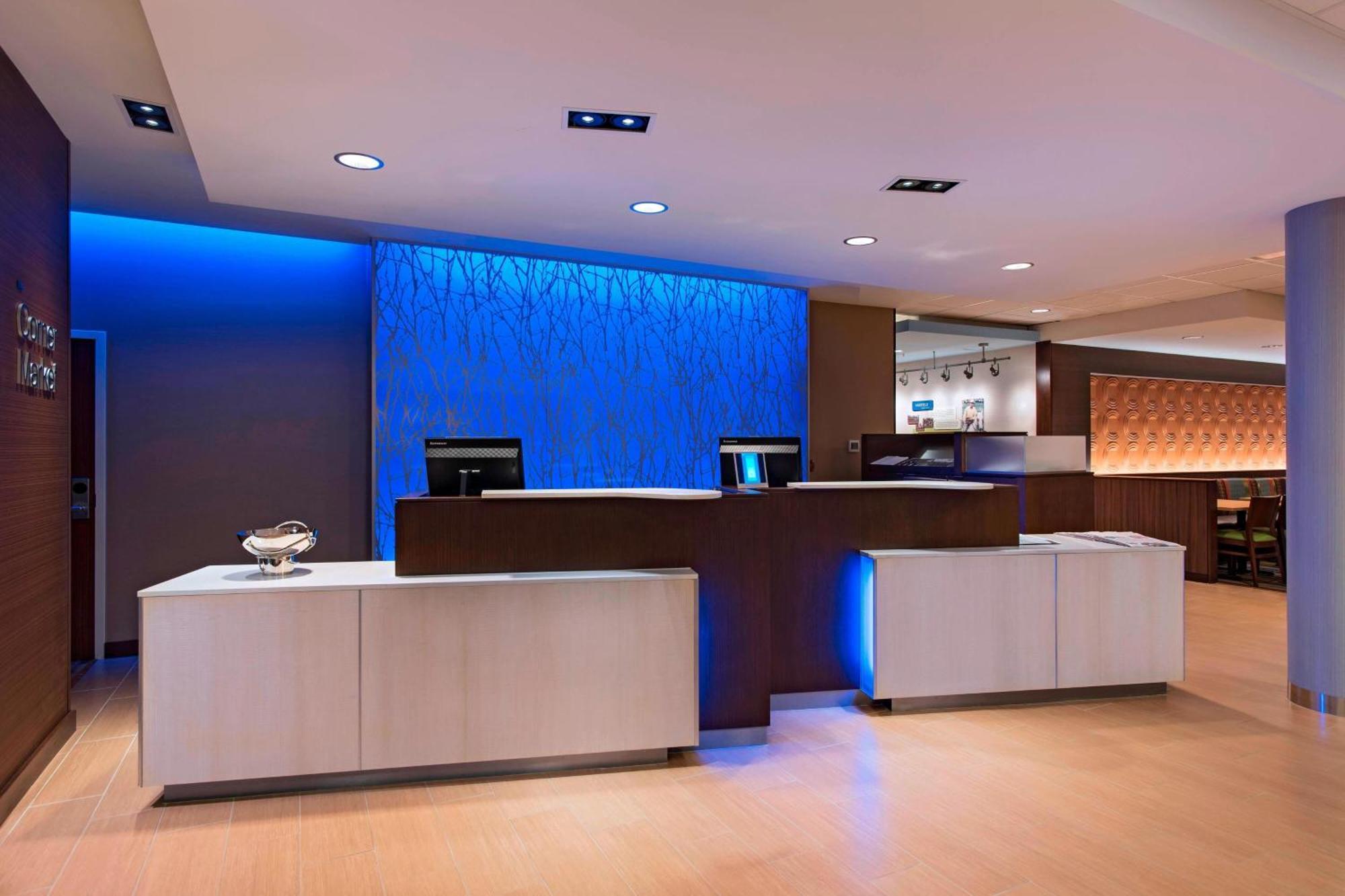 Fairfield Inn & Suites By Marriott La Crosse Downtown Экстерьер фото